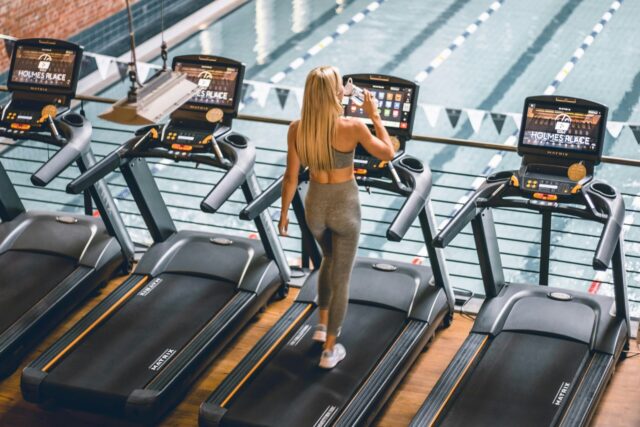 筋トレと有酸素はどっちが先？ダイエット効果を最大化する方法